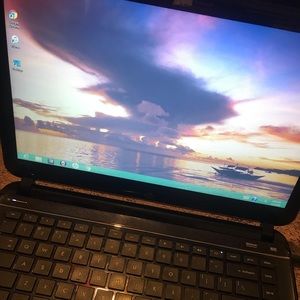 HP touch screen lap top.